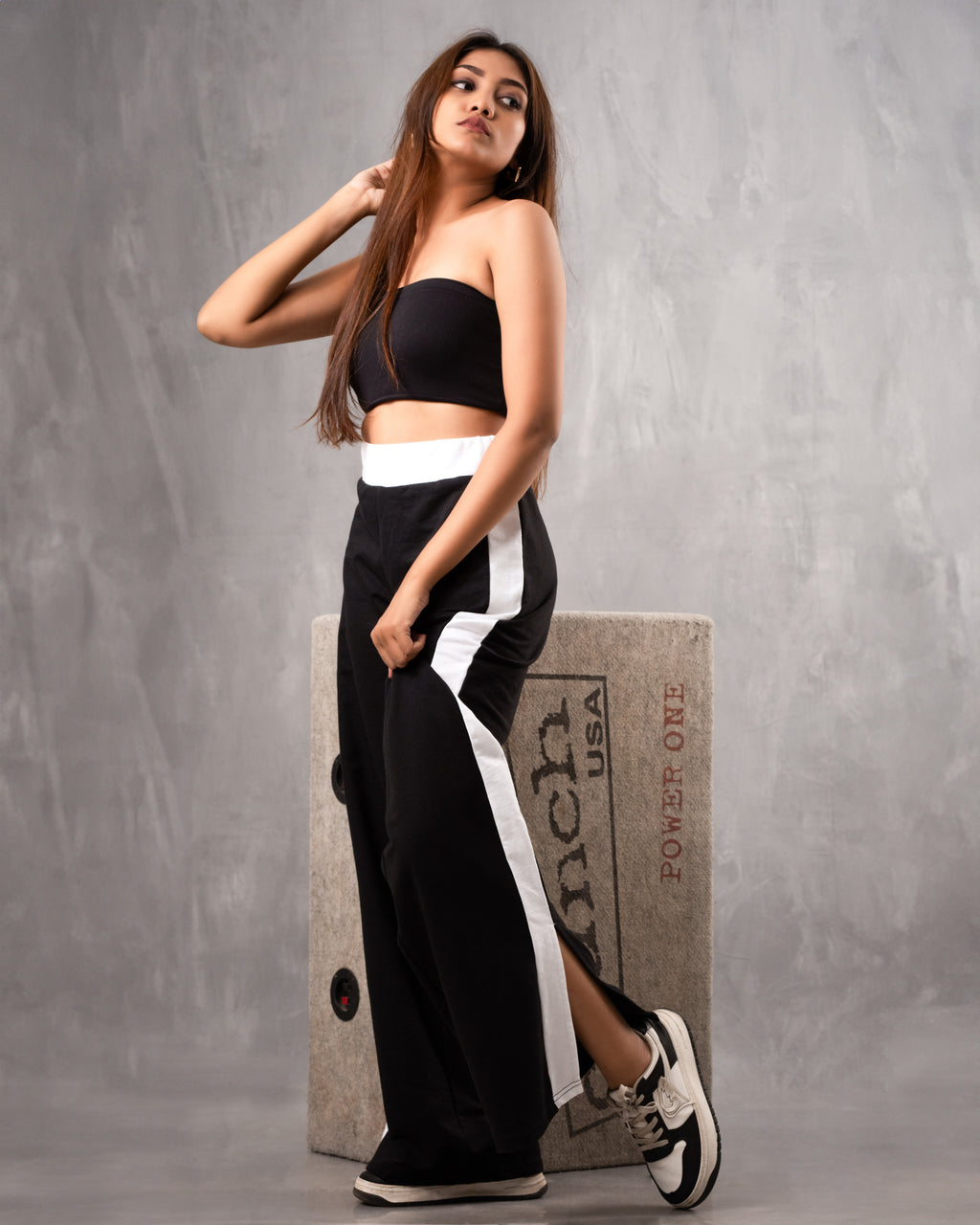 Ebony Contrast Side Split Hem Pant